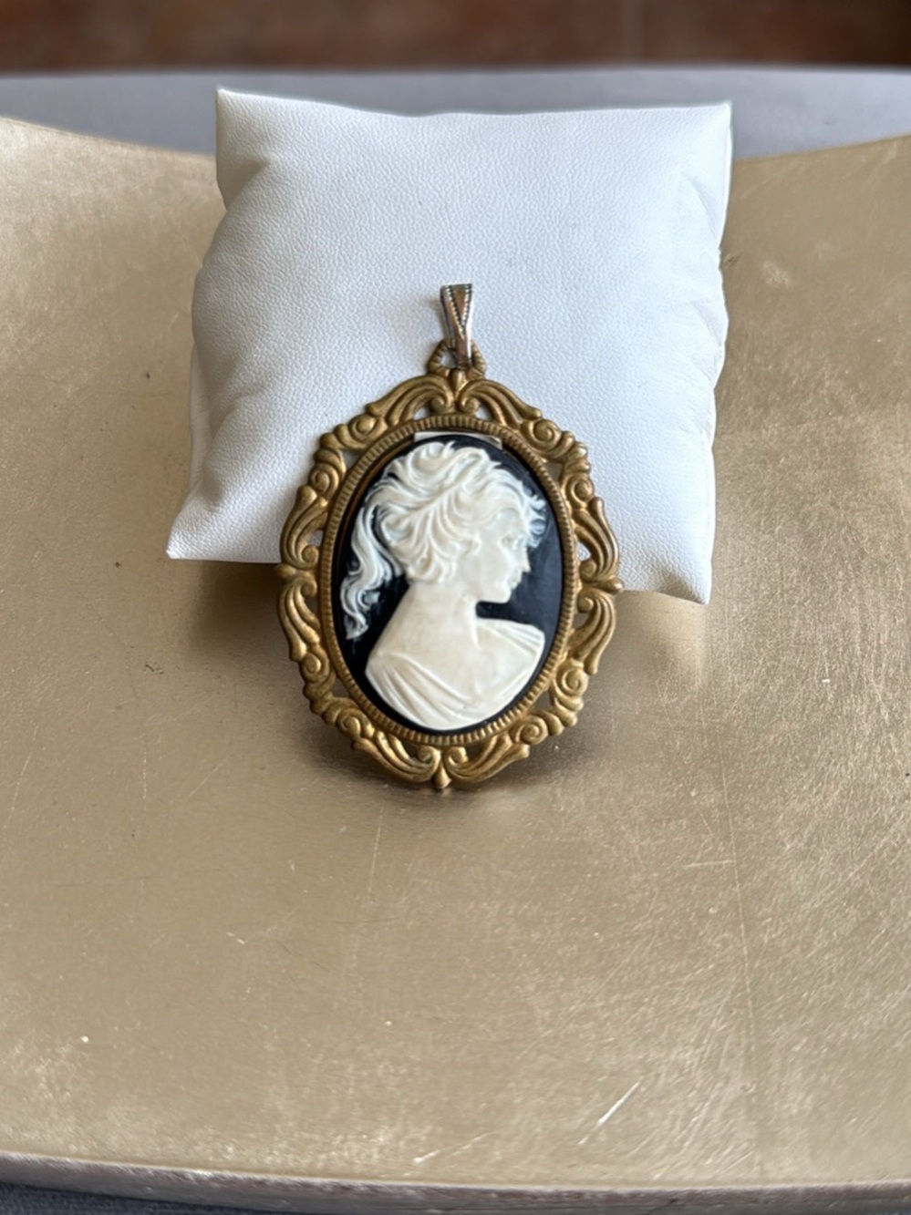 Vintage Black Gold Cameo Pendant Necklace Unique